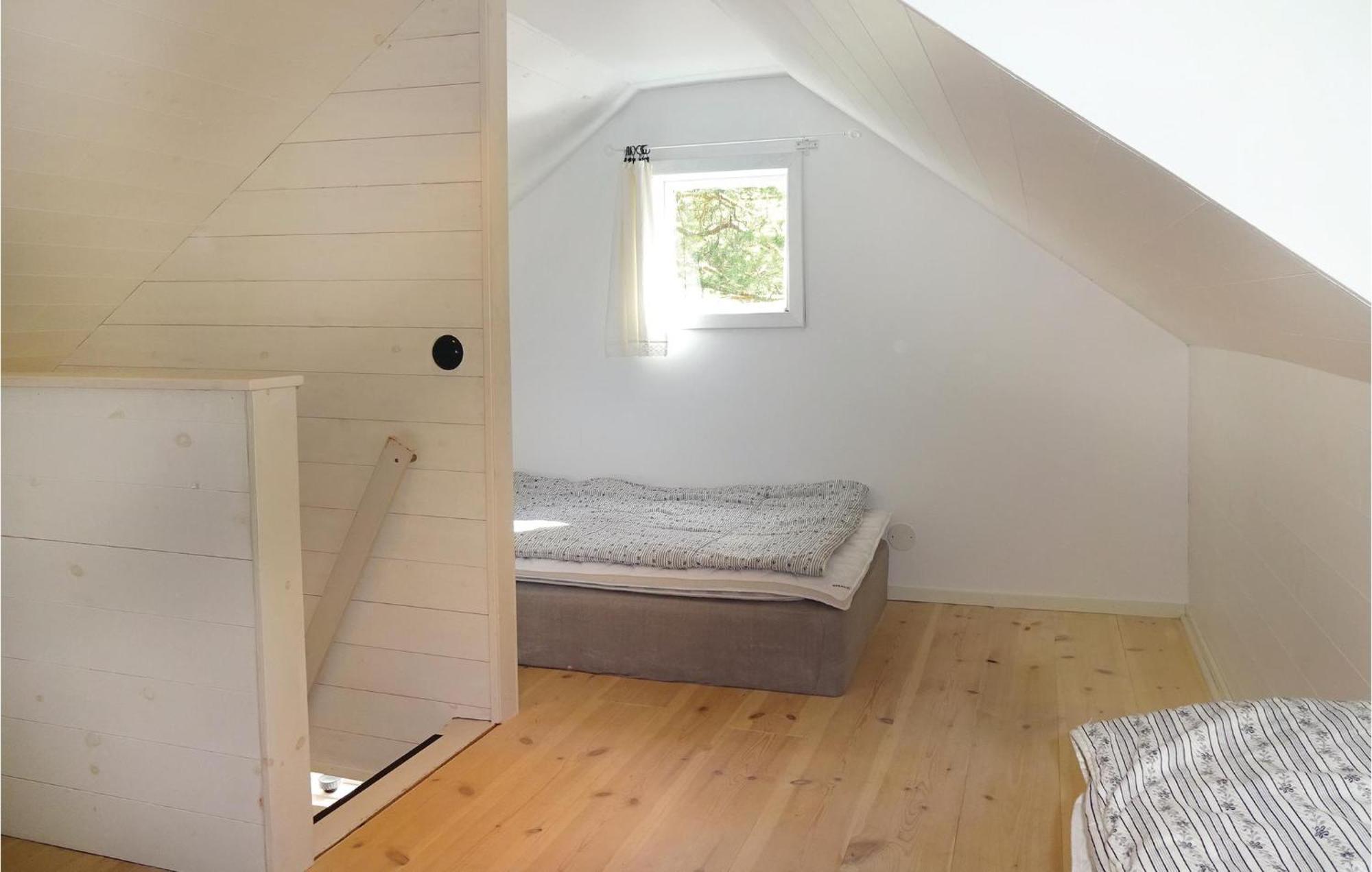 Stunning Home In Yngsjoe With Wifi エクステリア 写真