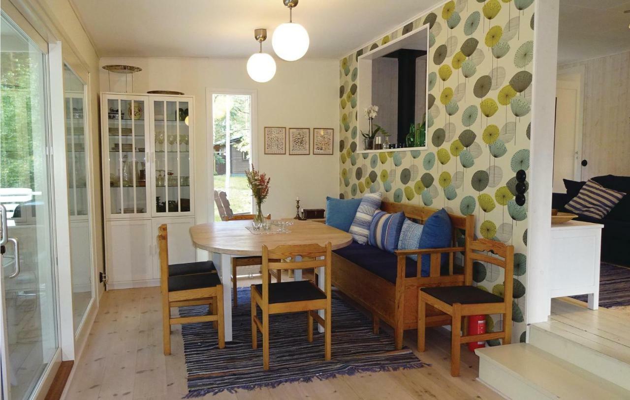 Stunning Home In Yngsjoe With Wifi エクステリア 写真